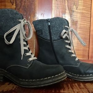 Reiker Ankle Boots